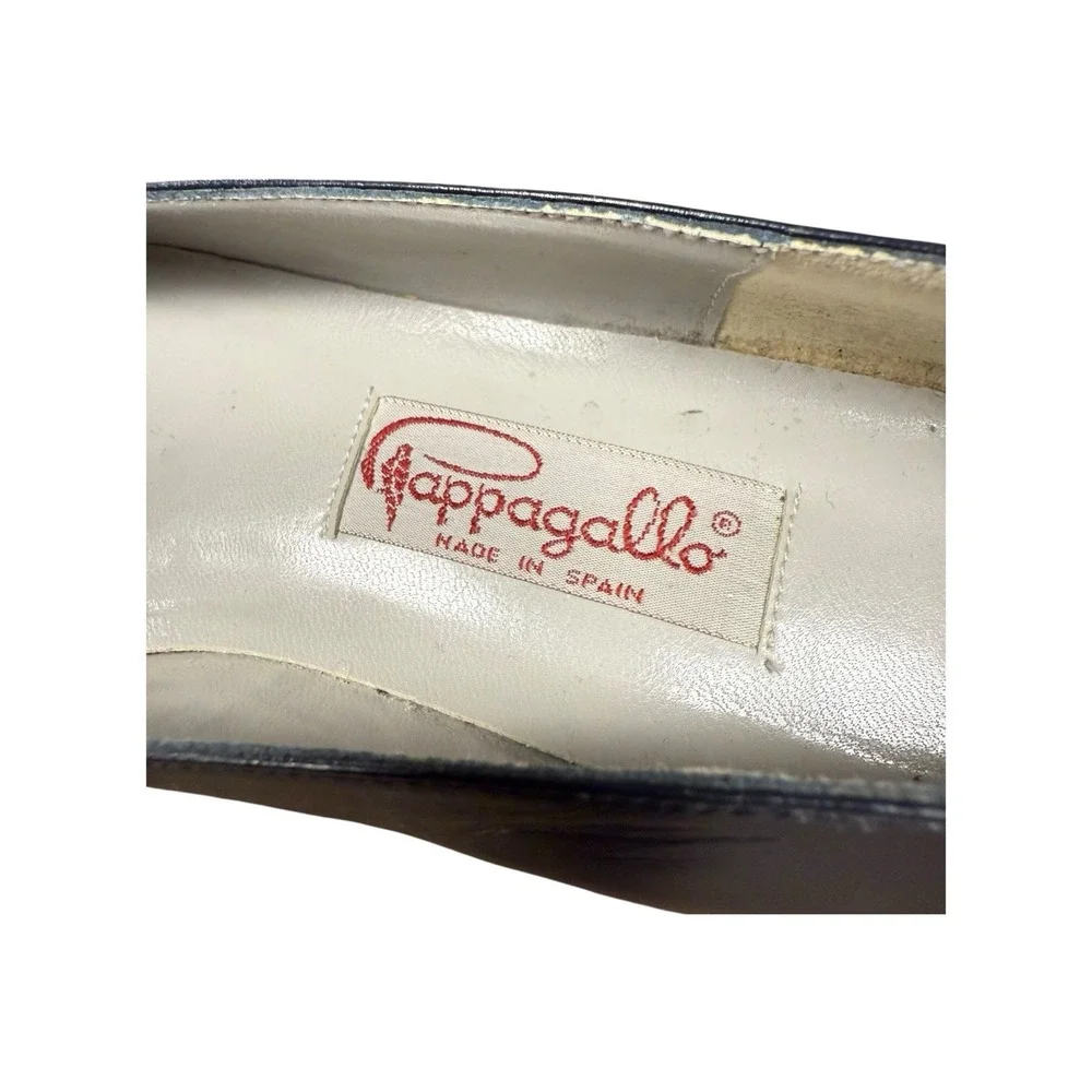 Pappagallo Leather Navy Blue Slip On Flats Size 8.5N